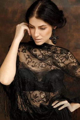 Elnaaz Norouzi Model Black Lace Top Photoshoot  oyguod6ir6ygwxrx3a91g5r22xcw552vmix9jfb2cq